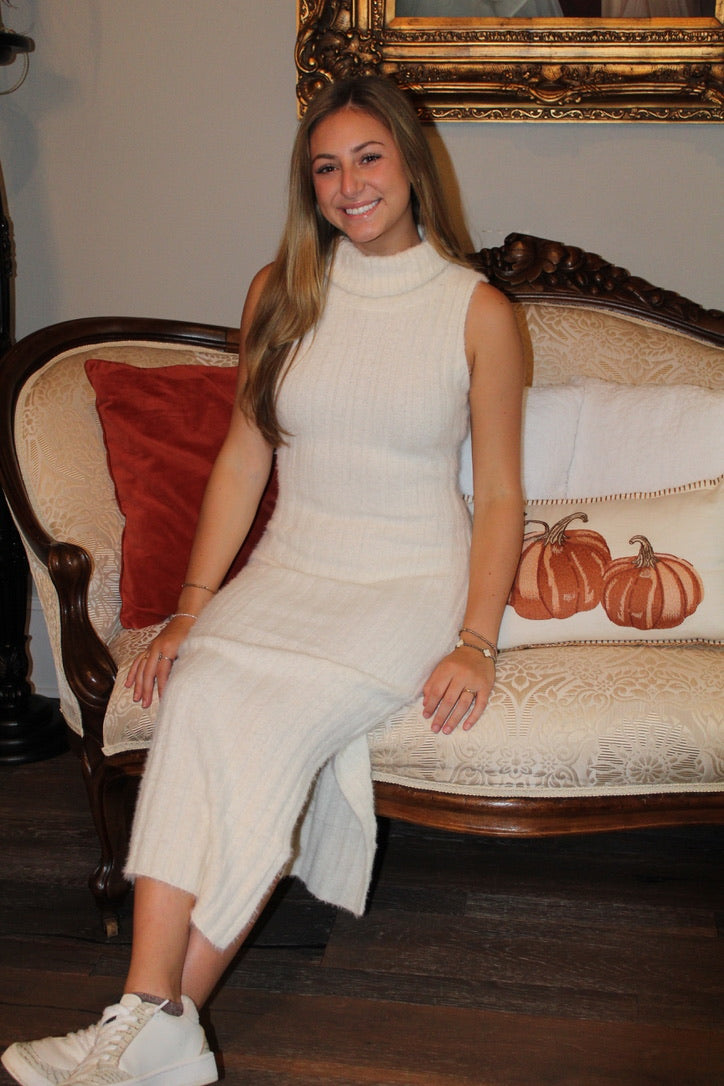 Vanessa Sweater Maxi Dress